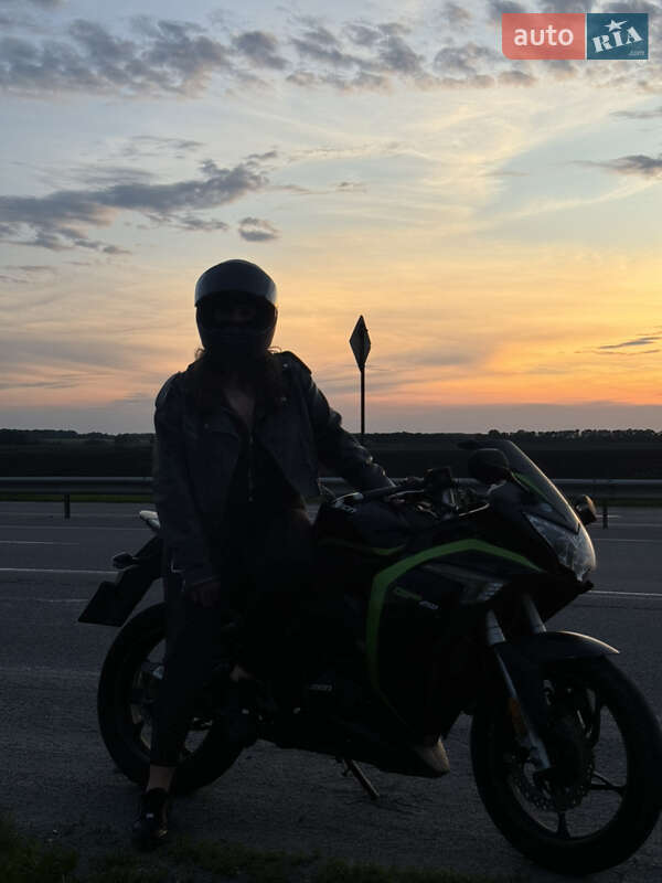 Спортбайк Loncin LX250-15 CR4 2020 в Калиновке