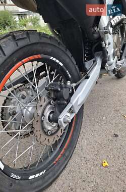 Мотоцикл Многоцелевой (All-round) Loncin  LX300GY-A DS2 Pro 2022 в 