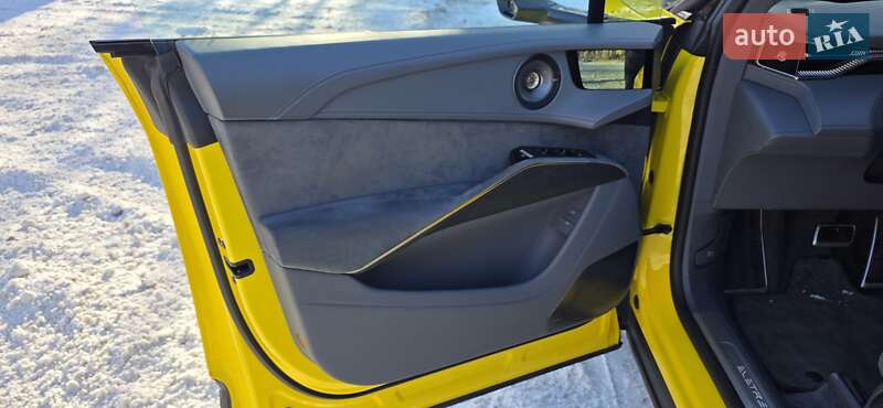 Позашляховик / Кросовер Lotus Eletre 2024 в Тернополі