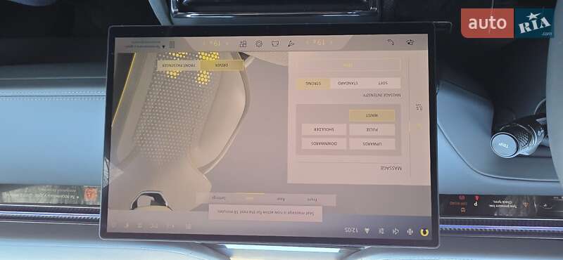 Позашляховик / Кросовер Lotus Eletre 2024 в Тернополі
