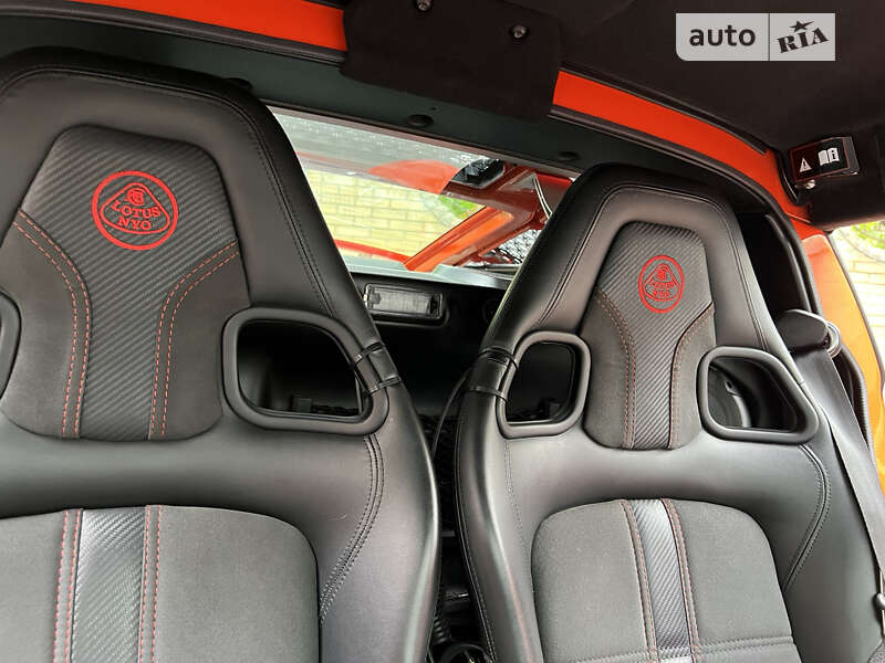 Купе Lotus Exige 2015 в Києві