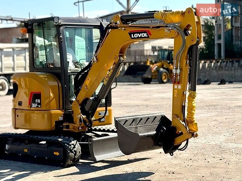 Міні-екскаватор Lovol FR 2025 в Одесі