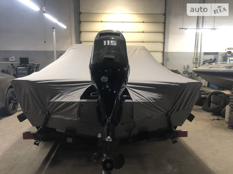 Лодка Lowe FM 170 2014 в Борисполе