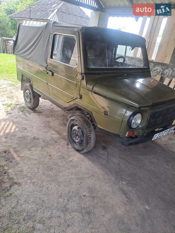 Внедорожник / Кроссовер ЛуАЗ 969 Волинь 1987 в 