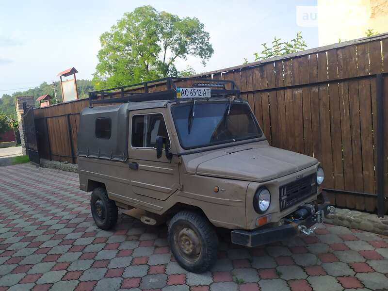 Внедорожник / Кроссовер ЛуАЗ 969М 1990 в Мукачево