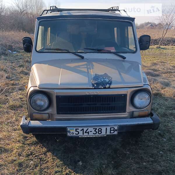 Внедорожник / Кроссовер ЛуАЗ 969М 1987 в Коломые