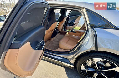 Седан Lucid Air 2022 в 