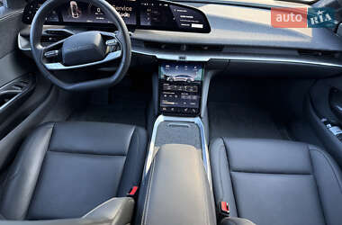 Седан Lucid Air 2024 в 