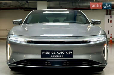 Седан Lucid Air 2022 в 