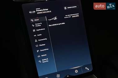 Седан Lucid Air 2022 в 