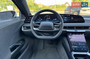 Седан Lucid Air 2023 в 