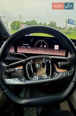 Седан Lucid Air 2022 в 