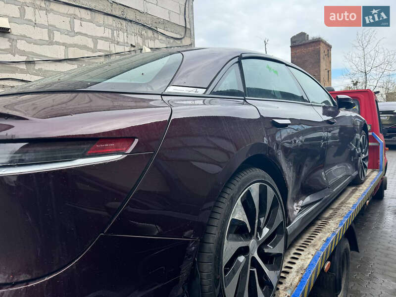 Седан Lucid Air 2023 в 