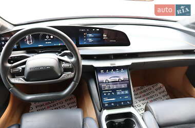 Седан Lucid Air 2023 в 