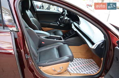 Седан Lucid Air 2023 в 