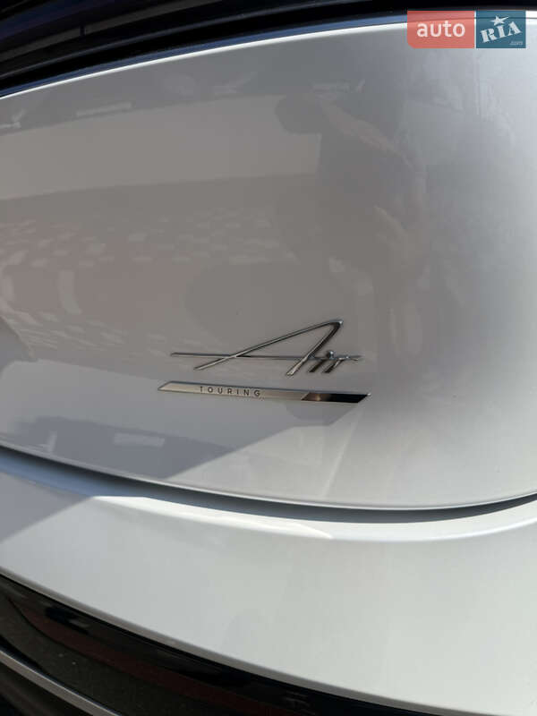 Седан Lucid Air 2023 в Киеве