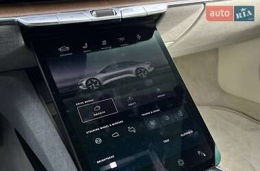 Седан Lucid Air 2022 в 
