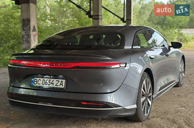Седан Lucid Air 2023 в 