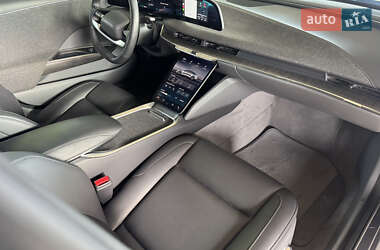 Седан Lucid Air 2023 в 