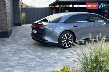 Седан Lucid Air 2023 в 