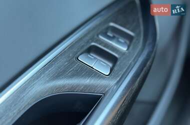 Седан Lucid Air 2023 в 