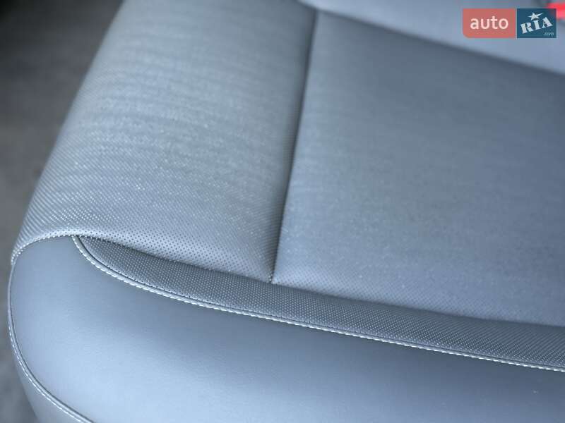 Седан Lucid Air 2023 в Луцке