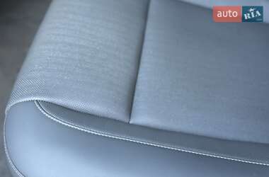 Седан Lucid Air 2023 в 