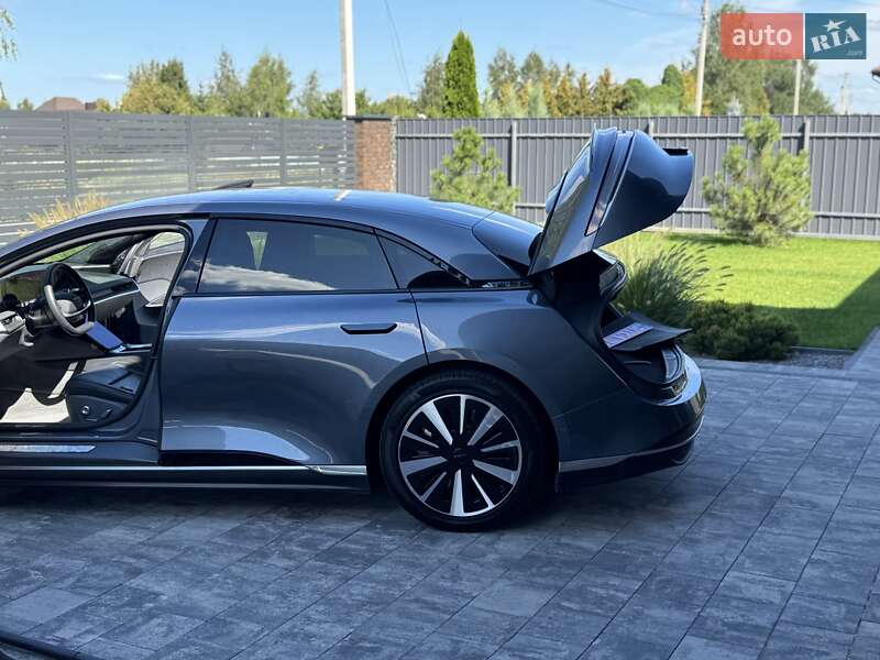 Седан Lucid Air 2023 в Луцке