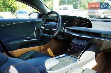 Седан Lucid Air 2023 в 