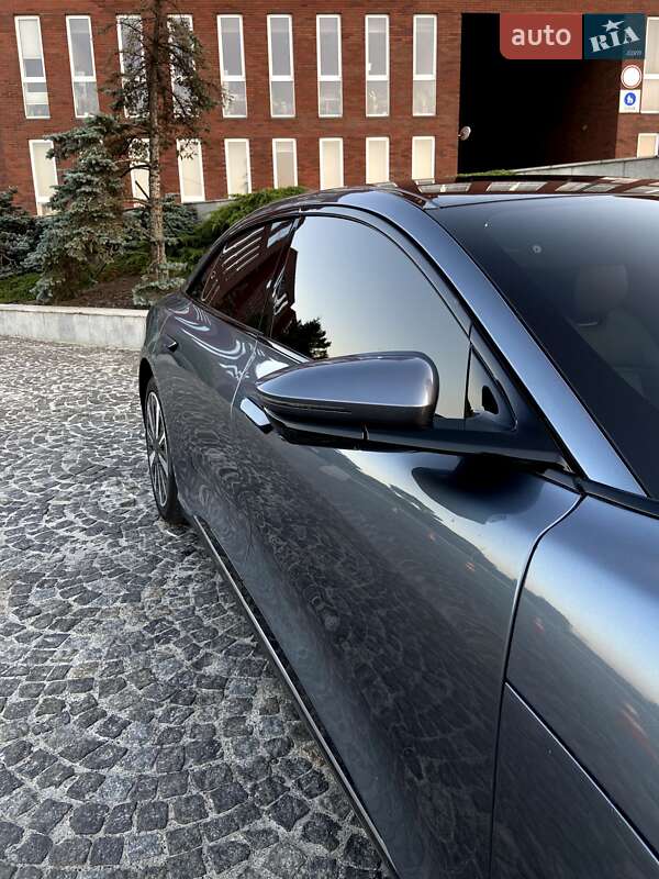 Седан Lucid Air 2023 в Днепре