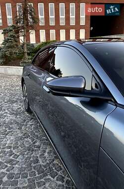 Седан Lucid Air 2023 в 