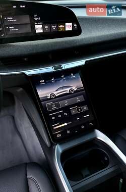Седан Lucid Air 2023 в 