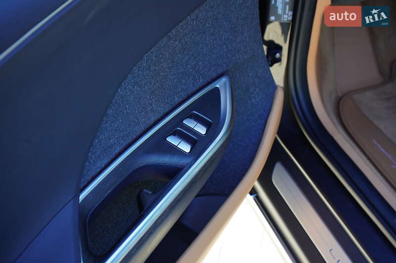 Седан Lucid Air 2023 в Житомире