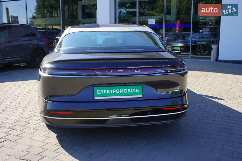 Седан Lucid Air 2023 в Житомире