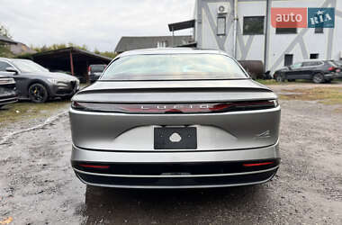 Седан Lucid Air 2022 в 