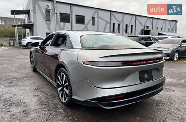 Седан Lucid Air 2022 в 
