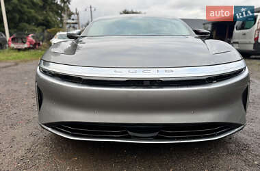 Седан Lucid Air 2022 в 