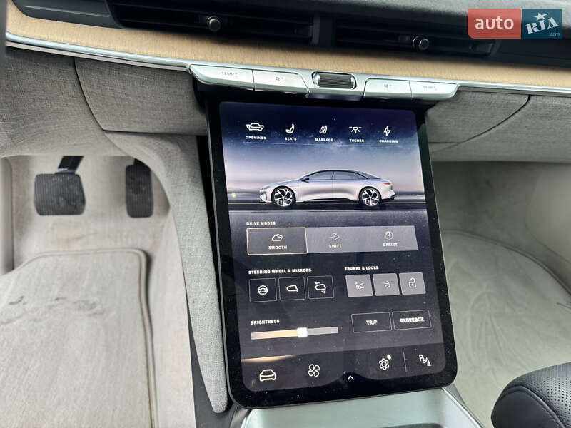 Седан Lucid Air 2022 в Ровно