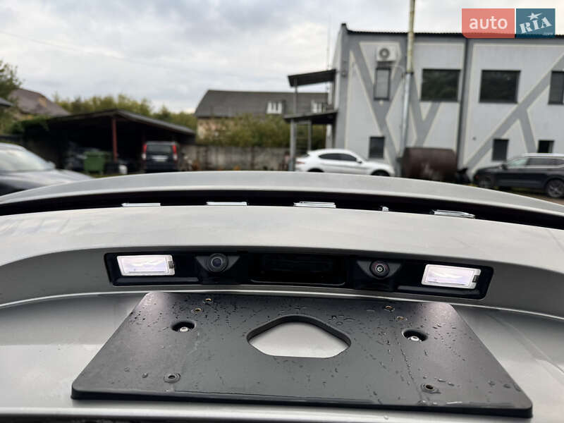 Седан Lucid Air 2022 в Ровно