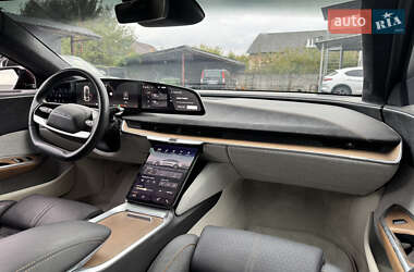Седан Lucid Air 2022 в 