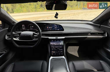 Седан Lucid Air 2023 в 