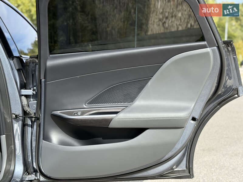 Седан Lucid Air 2023 в Днепре