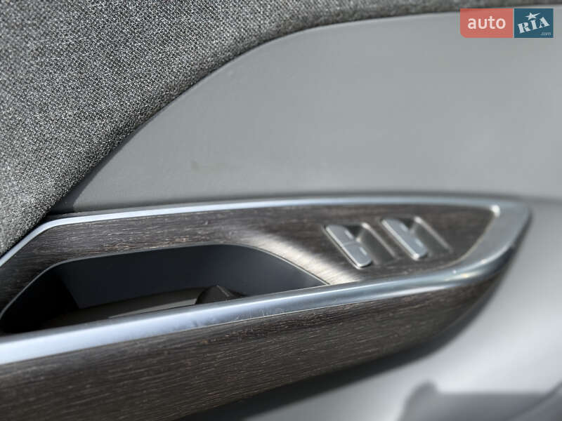 Седан Lucid Air 2023 в Днепре
