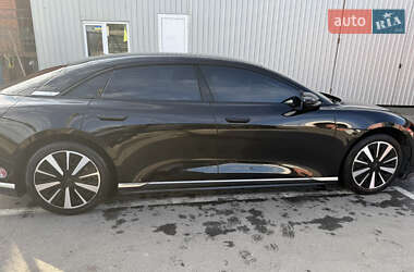 Седан Lucid Air 2023 в 