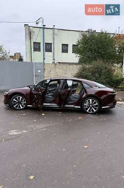 Седан Lucid Air 2023 в 