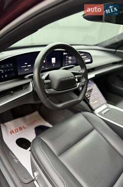 Седан Lucid Air 2023 в 