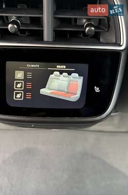 Седан Lucid Air 2023 в 