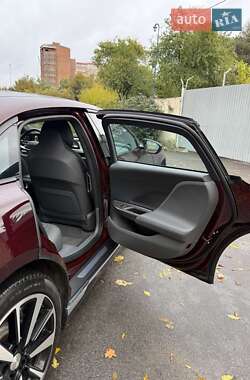 Седан Lucid Air 2023 в 