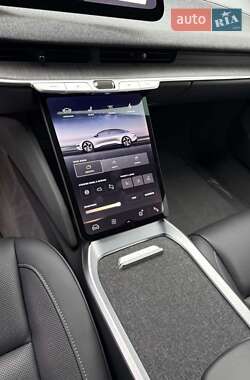 Седан Lucid Air 2023 в 
