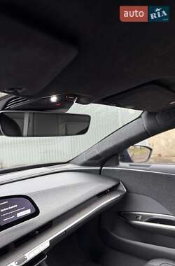 Седан Lucid Air 2023 в 
